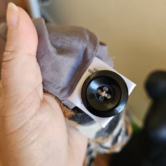 Portrait of a Girl Wool Blouse - Picture 8 of 9